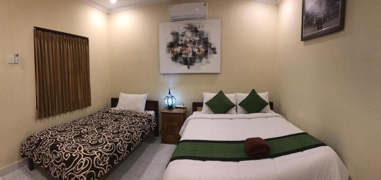 Monka House Hotel Убуд Екстериор снимка