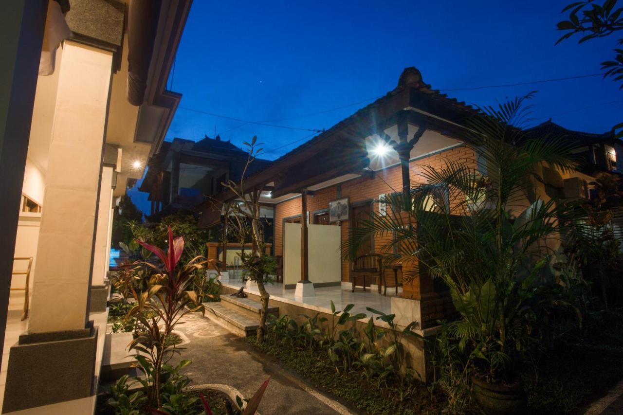 Monka House Hotel Убуд Екстериор снимка
