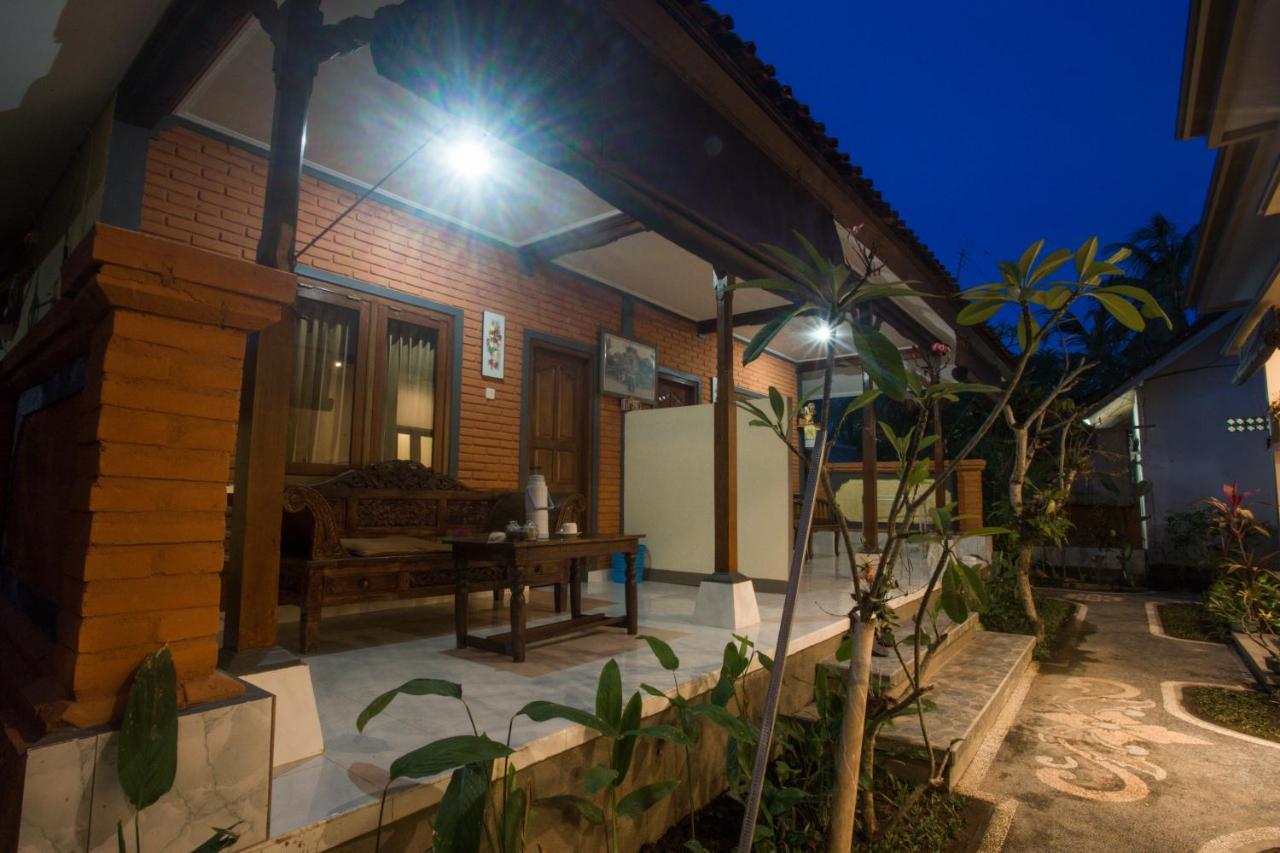 Monka House Hotel Убуд Екстериор снимка
