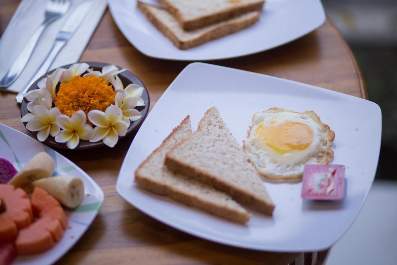 Monka House Hotel Убуд Екстериор снимка
